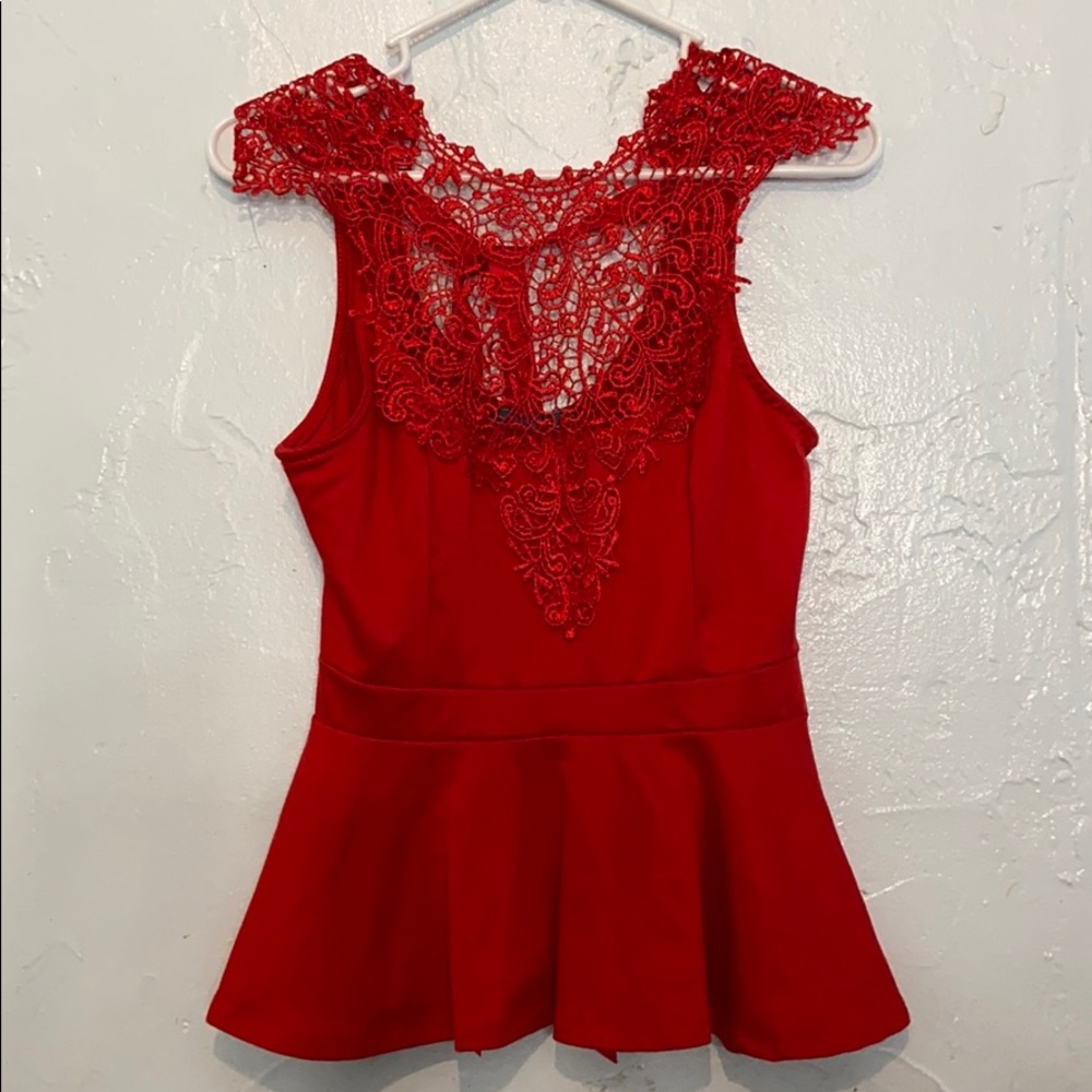 Julie’s Closet Crotchet Red Peplum Top